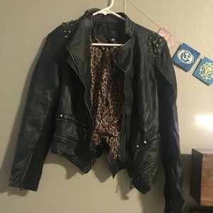 TCEC black leather jacket with studs